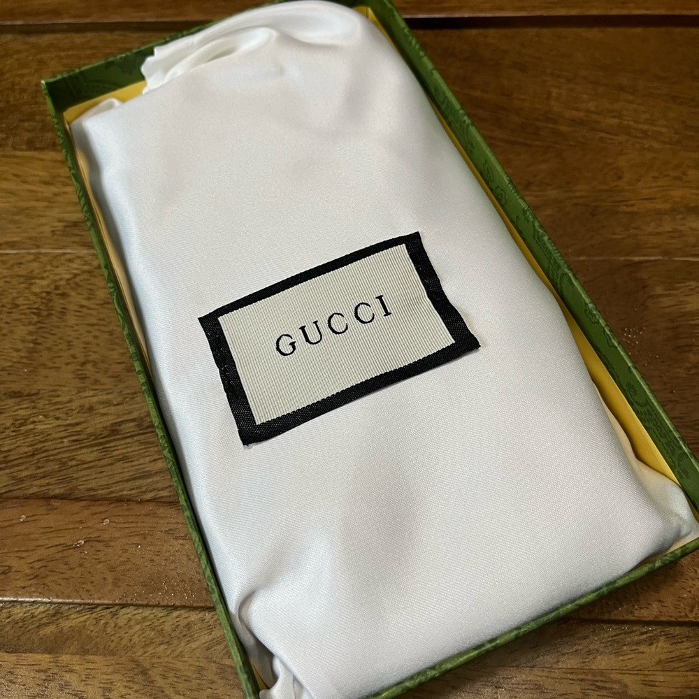 Gucci Monogram Wallet with Green and Red Stripe - Picture 5 of 7
